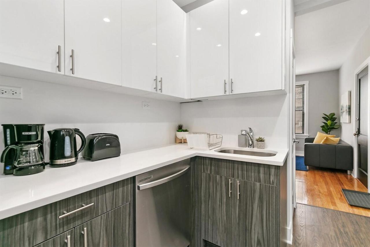 Captivating 1Br Apt With Full Kitchen - Belmont I4 ชิคาโก ภายนอก รูปภาพ